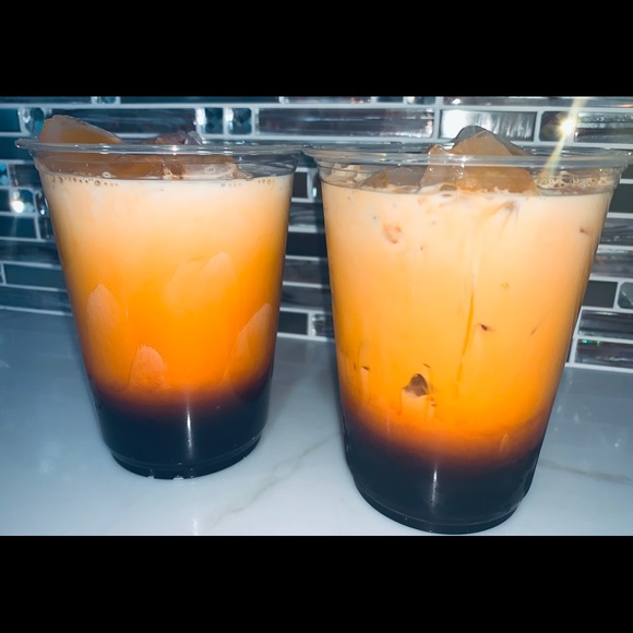 Meet your Posher, Cheftwee 👩🏼‍🍳💅🏼🚴🏼‍♀️🔪 - Picture 4 of 4